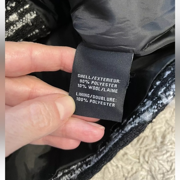 BAGATELLE black white long sleeve cropped blazer jacket small s NWT - Picture 4 of 7